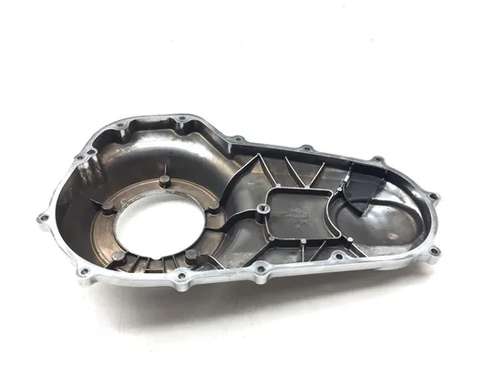 Outer Primary Clutch Cover 2009 Harley-Davidson Road King FLHR 3135 x 8