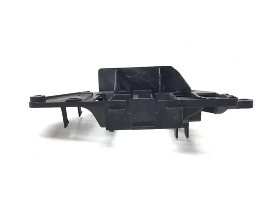 Main Engine Wiring Harness Bracket 2009 Harley-Davidson Road King FLHR 3135