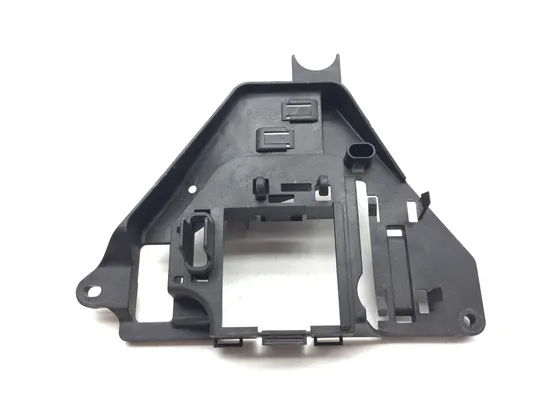 Main Engine Wiring Harness Bracket 2009 Harley-Davidson Road King FLHR 3135