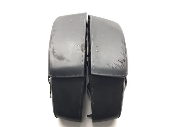 Saddlebags 2009 Harley-Davidson Road King FLHR 3135 x