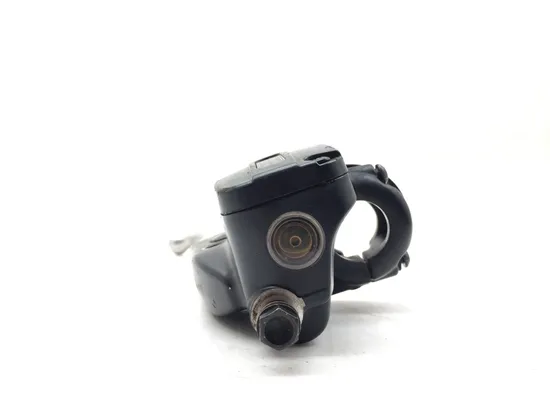 Front Brake Master Cylinder 2009 Harley-Davidson Road King FLHR 3135 x