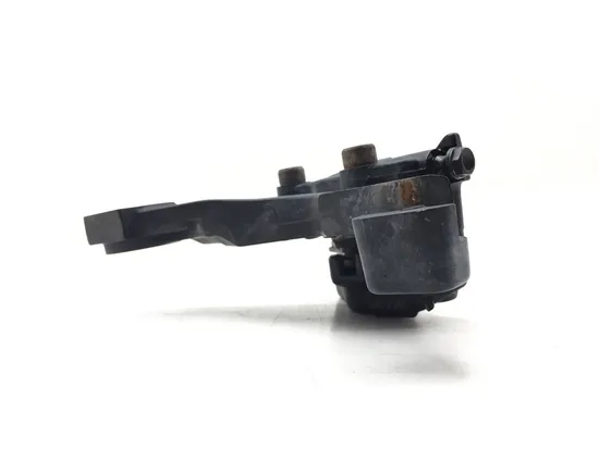 Rear Brake Caliper W Stay 2009 Harley-Davidson Road King FLHR 3135 x