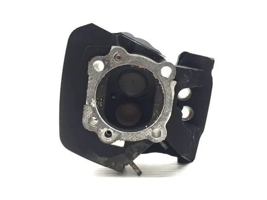Engine Cylinder Head Complete Front 2005 Harley Dyna Wide Glide FXDWG 3147 x