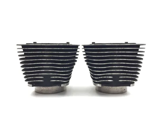 Front Rear Cylinder Jugs w Pistons 2005 Harley Dyna Wide Glide FXDWG 3147