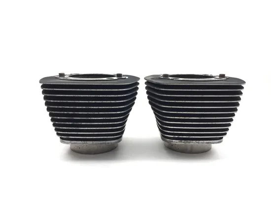 Front Rear Cylinder Jugs w Pistons 2005 Harley Dyna Wide Glide FXDWG 3147