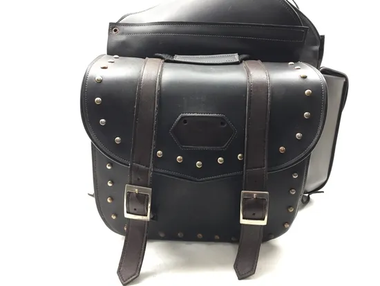 Saddlebags 2005 Harley-Davidson Dyna Wide Glide FXDWG 3147 x