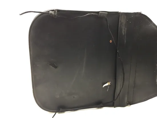 Saddlebags 2005 Harley-Davidson Dyna Wide Glide FXDWG 3147 x