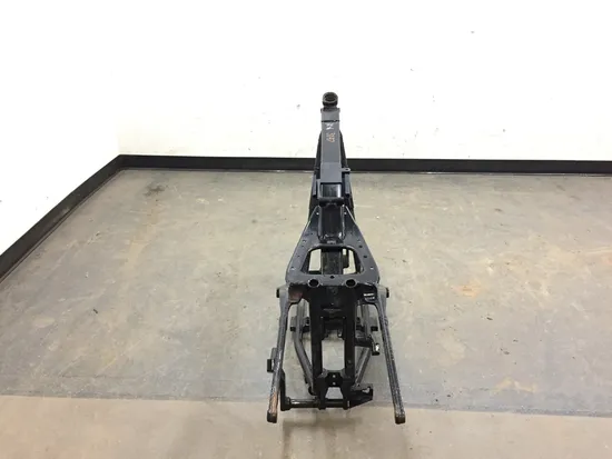 Main Frame Chassis 2005 Harley-Davidson Dyna Wide Glide FXDWG 3147