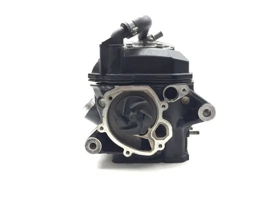 Engine Cylinder Head Complete W Valves 2009 BMW F800GS 3131