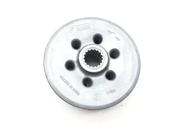 Engine Complete Clutch Hub Assembly 2009 BMW F800GS 3131 x