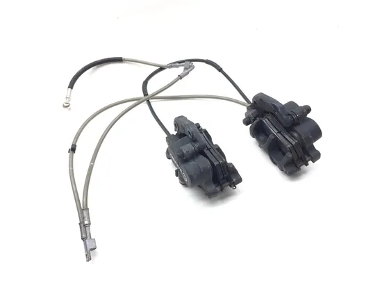 Left Right Front Brake Calipers Pads Set 2009 BMW F800GS 3131