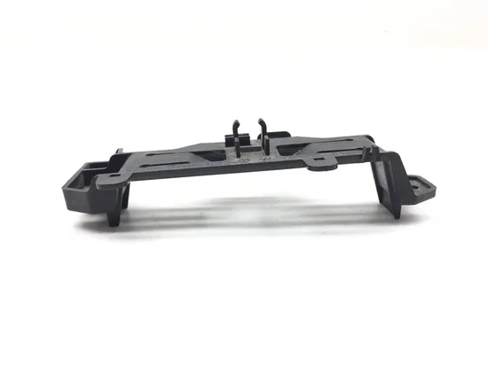 Battery Hold Down Bracket 2009 BMW F800GS 3131 x 4