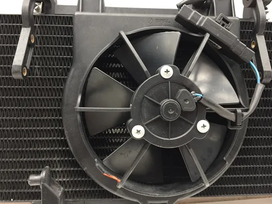 Radiator Cooling Front Fluid with Fan 2009 BMW F800GS 3131 x