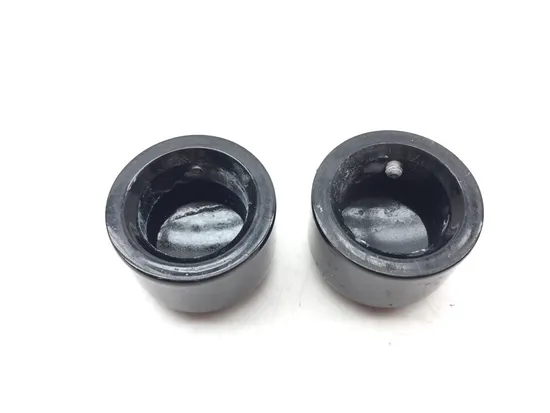 Front Wheel Axle Covers 2014 Harley-Davidson Forty Eight 48 XL1200X 3153