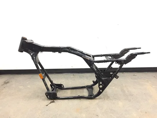Main Frame Chassis 1999 Harley-Davidson Road King FLHR 3161