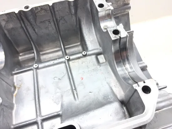 Upper Lower Center Cases Case 2003 Suzuki Hayabusa GSX1300R 3159 x