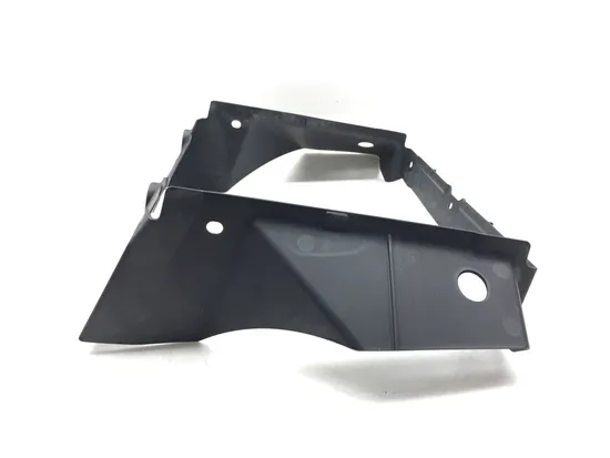 Engine Radiator Surround Plastic 2018 Honda Pioneer 700-4 SXS700M4D Deluxe 3142