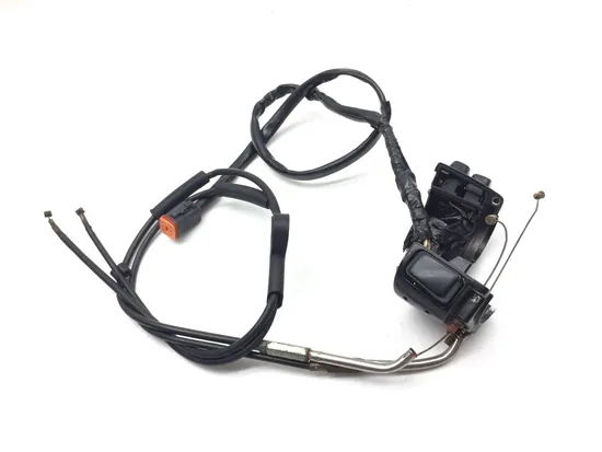 Right Control Switch 2005 Harley Sportster 1200 Custom XL1200C 3157 PARTS