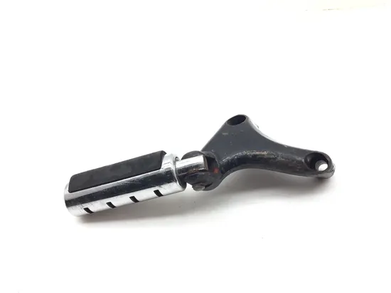 Right Rear Back Passenger Peg Bracket Side 2005 Harley Sportster 1200 3157x