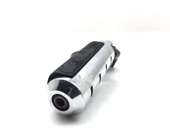 Right Rear Back Passenger Peg Bracket Side 2005 Harley Sportster 1200 3157x