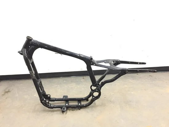 Main Frame Chassis 2005 Harley-Davidson Sportster 1200 Custom XL1200C 3157 x