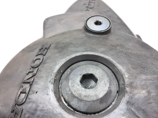 Engine Stator Generator Cover 2004 Honda RC51 3127 x