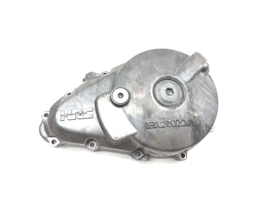 Engine Stator Generator Cover 2004 Honda RC51 3127 x