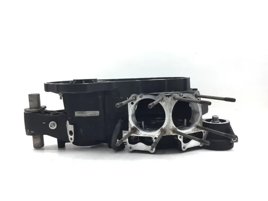 Engine Left Right Center Cases 2005 Harley Sportster 1200 Custom XL1200C 3167 x