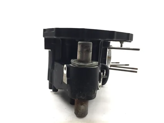 Engine Left Right Center Cases 2005 Harley Sportster 1200 Custom XL1200C 3167 x