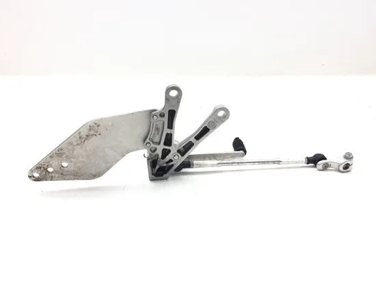 Left Side Rearset Bracket 2006 Kawasaki Ninja ZX10R ZX1000D 3165 3
