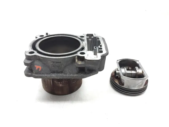 Engine Cylinder Jug W Piston Front 2016 Can-Am Commander 800R 4x4 XT DPS 3150