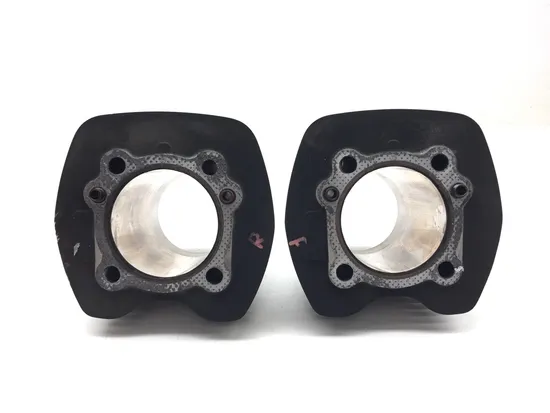 Front Rear Cylinder Jugs w Pistons 1999 Harley-Davidson Road King FLHR 3161 x 8