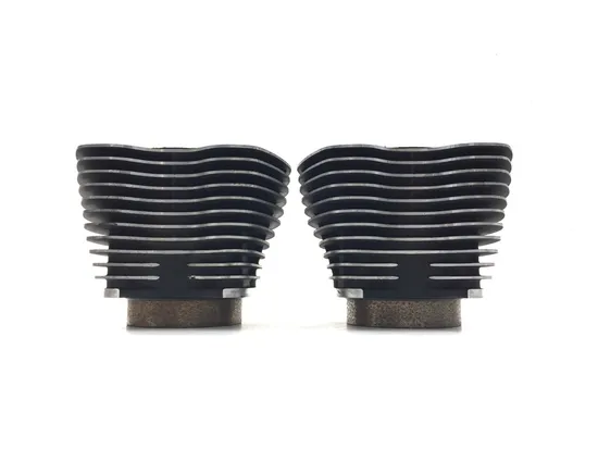 Front Rear Cylinder Jugs w Pistons 1999 Harley-Davidson Road King FLHR 3161 x 6