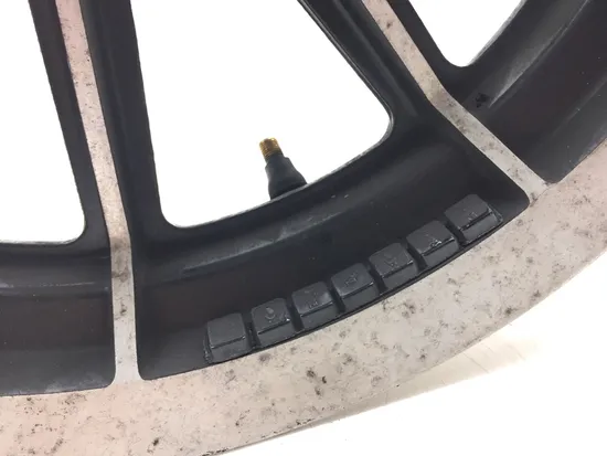 Front Wheel Rim Mag 1999 Harley-Davidson Road King FLHR 3161 x