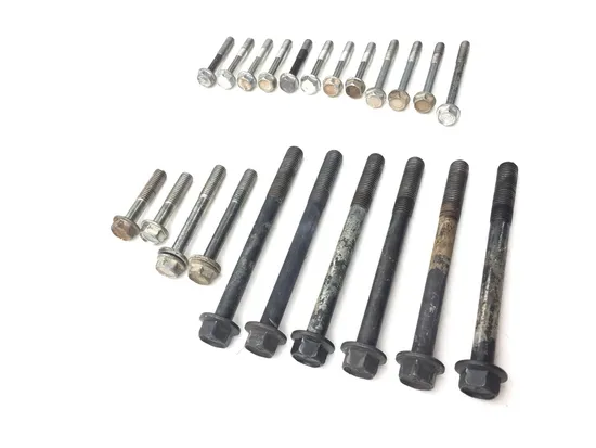 Engine Center Cases Case Bolts 2016 Honda Pioneer 1000 SXS1000M3 3166