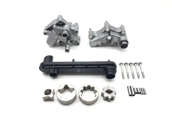 Engine Oil Pump Assembly 2016 Honda Pioneer 1000 SXS1000M3 3166