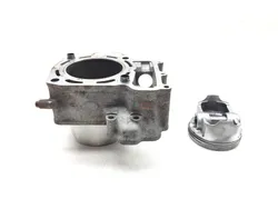 Engine Cylinder Jug W Piston Rear 2006 Kawasaki Brute Force 650 4x4i 3169 x