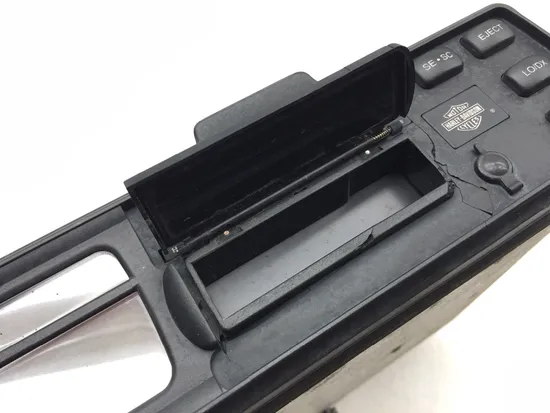 Radio Cassette Player 1999 Harley Electra Glide Classic FLHTC 3177 PARTS