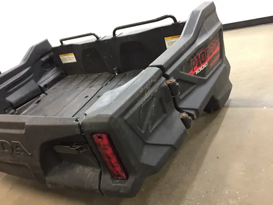 Complete Bed Assembly 2016 Honda Pioneer 1000-5 SXS1000M5 Deluxe 3171 x