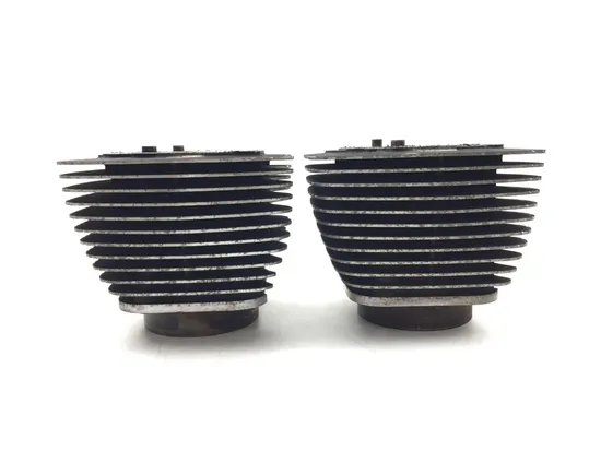 Front Rear Cylinder Jugs w Pistons 2006 Harley Road King EFI FLHRI 3170 x