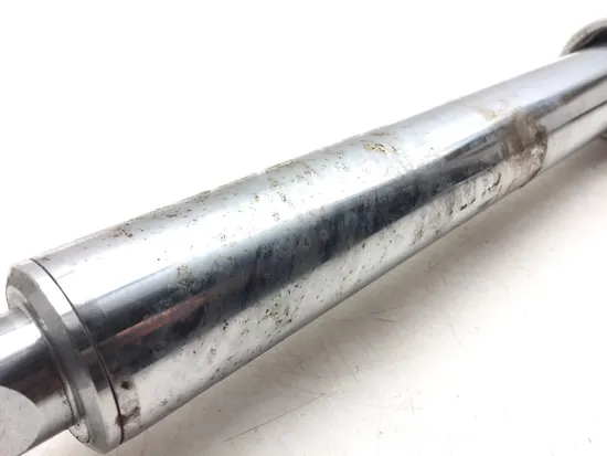 Front Forks Tubes Legs 2006 Harley-Davidson Road King EFI FLHRI 3170 x