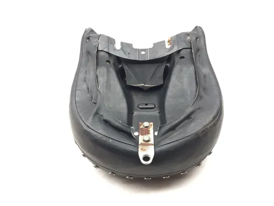 Rear Passenger Seat Back Pad Cushion 2006 Harley Road King EFI FLHRI 3170