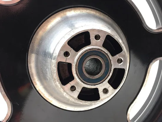 Front Wheel Rim Mag 2006 Harley-Davidson Road King EFI FLHRI 3170 x