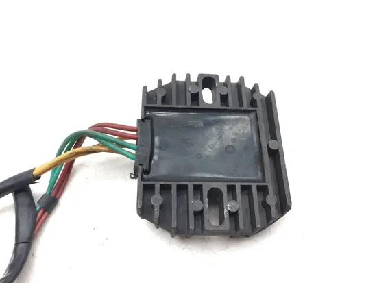 Ignition Voltage Regulator 1997 Honda Shadow 1100 VT1100C2 American 3119 x