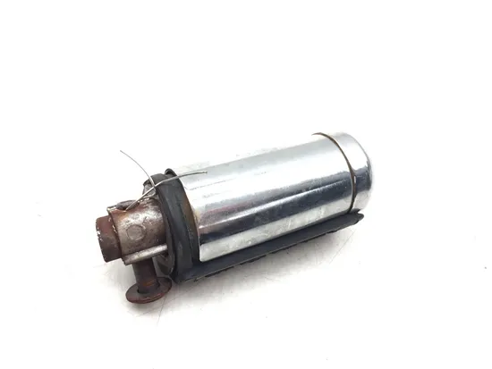 Left Right Set Passenger Peg Bracket 1997 Honda Shadow 1100 VT1100C2 3119 x