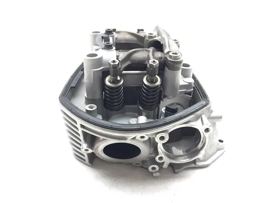 Engine Cylinder Head Complete W Cams Right 2007 BMW R1200GS 3149 x