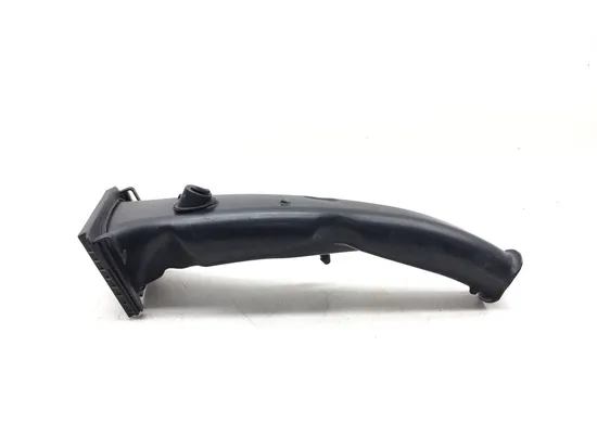 Right Ram Air Intake Duct Tube 2007 BMW R1200GS 3149