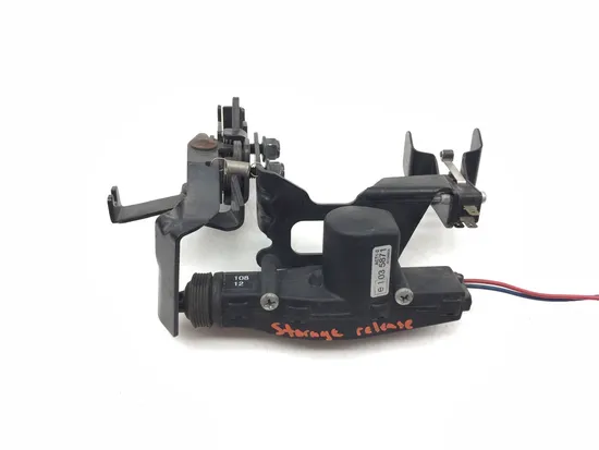 Front Storage Lock Release Actuator 2012 Can-Am Spyder RT SM5 Audio 3118 8