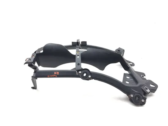 Right Side Cover Support 2012 Can-Am Spyder RT SM5 Audio Convenience 3118 x