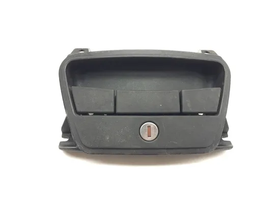 Trunk Lock Latch Release 2012 Can-Am Spyder RT SM5 Audio Convenience 3118 x